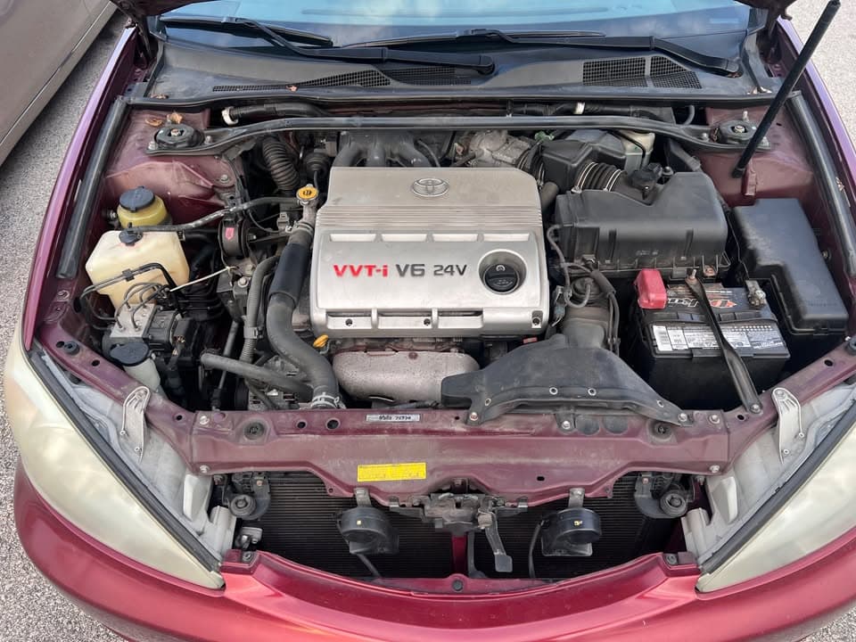 2003 Toyota Camry LE V6 - Image 11