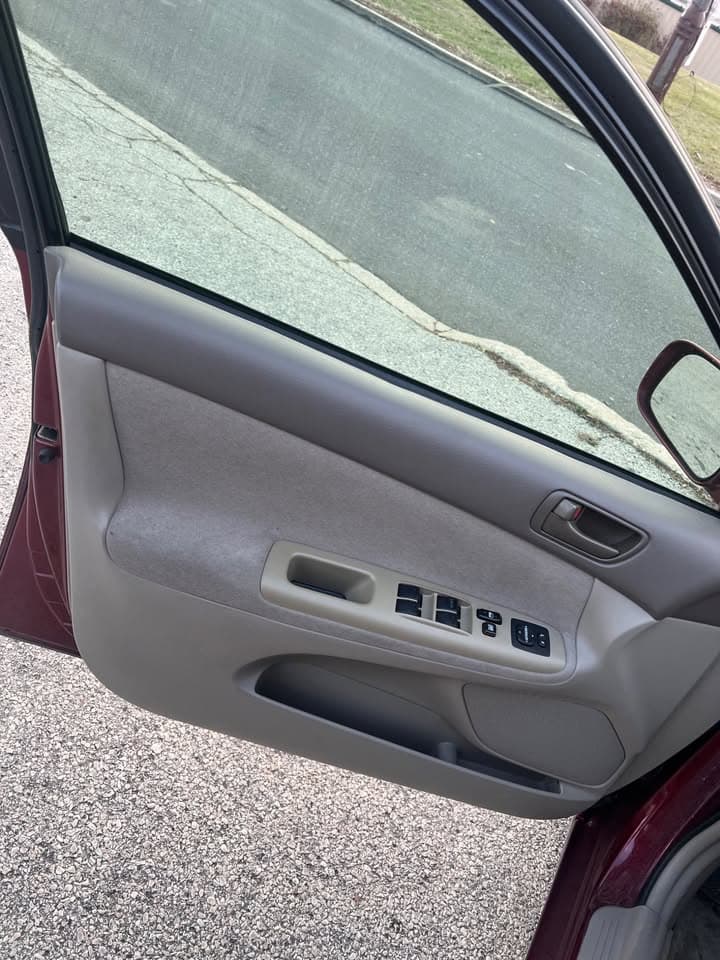 2003 Toyota Camry LE V6 - Image 7