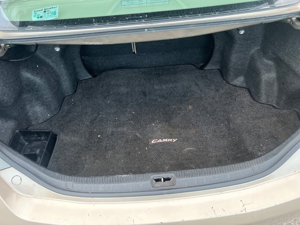 2008 Toyota Camry LE - Image 5