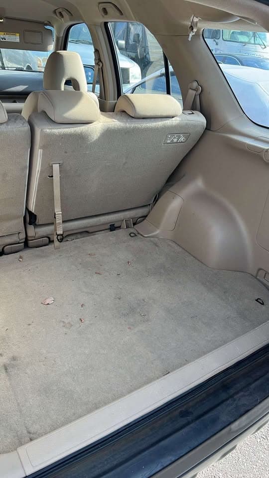 2004 Honda CR-V 2WD LX - Image 6