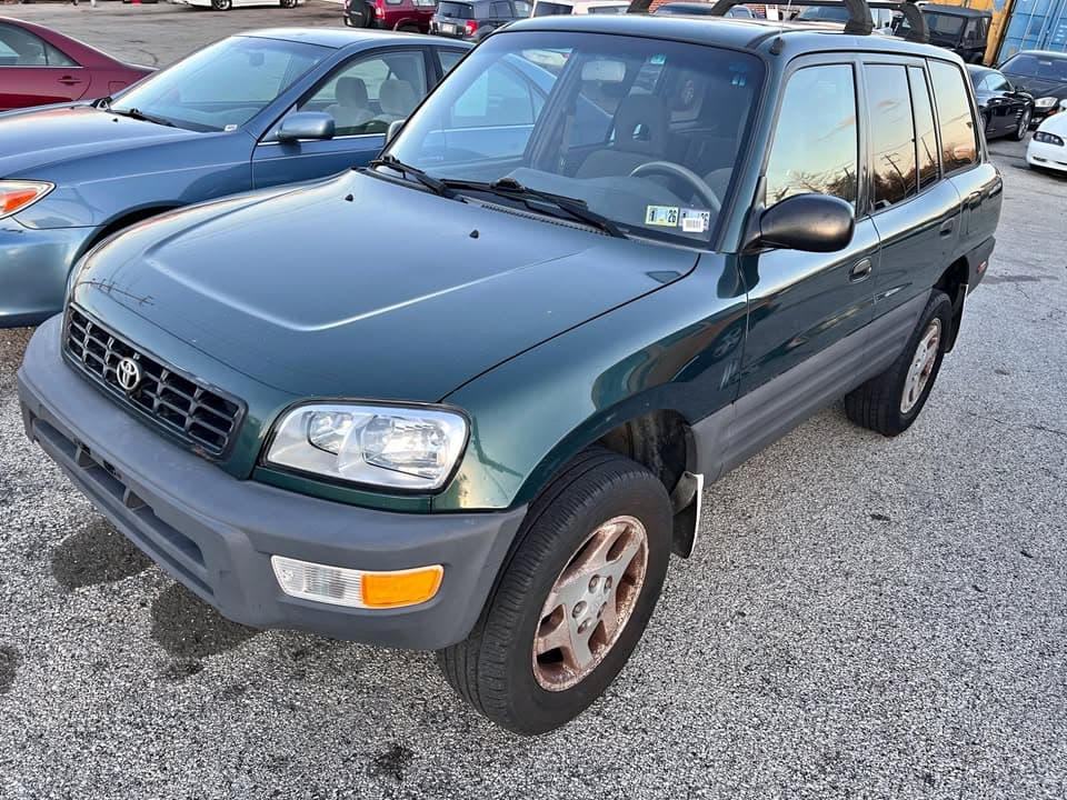 1999 Toyota RAV4 - Image 2