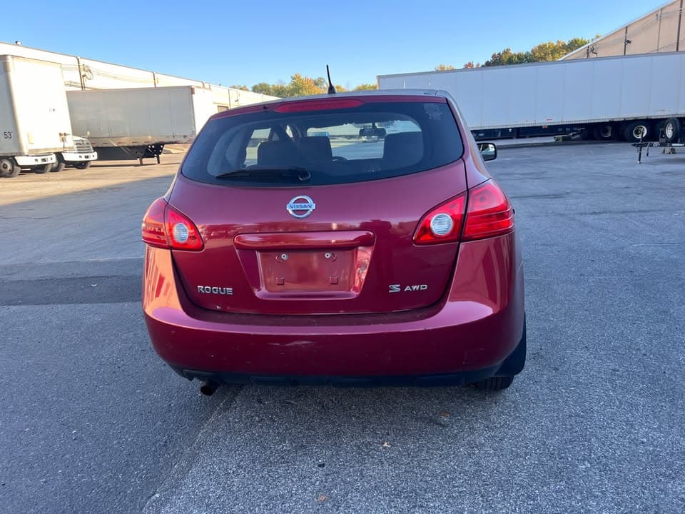 2009 Nissan Rogue S AWD SUV - Image 2