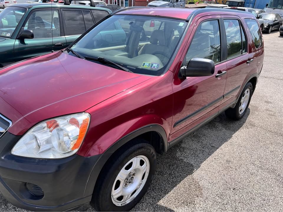 2004 Honda CR-V 2WD LX - Image 12