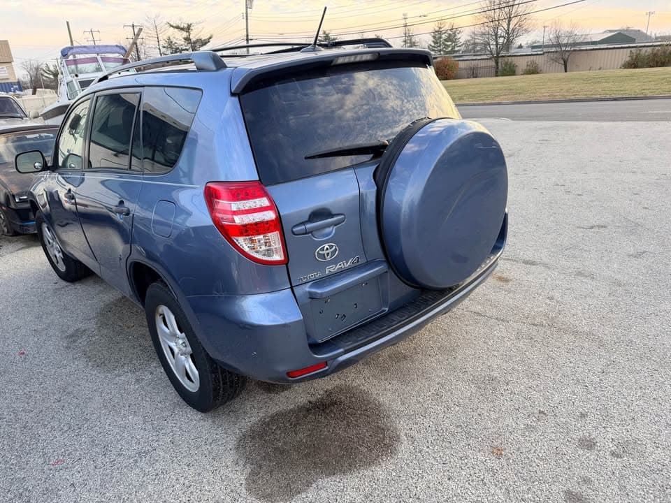 2010 Toyota RAV-4 LE Sport Utility 4D - Image 5