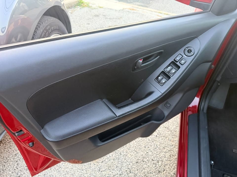 2008 Hyundi Elantra - Image 10