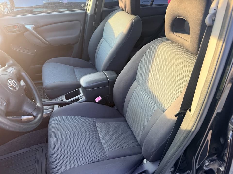2004 Toyota rav-4 s type - Image 15