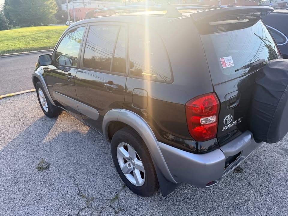 2004 Toyota rav-4 s type - Image 19