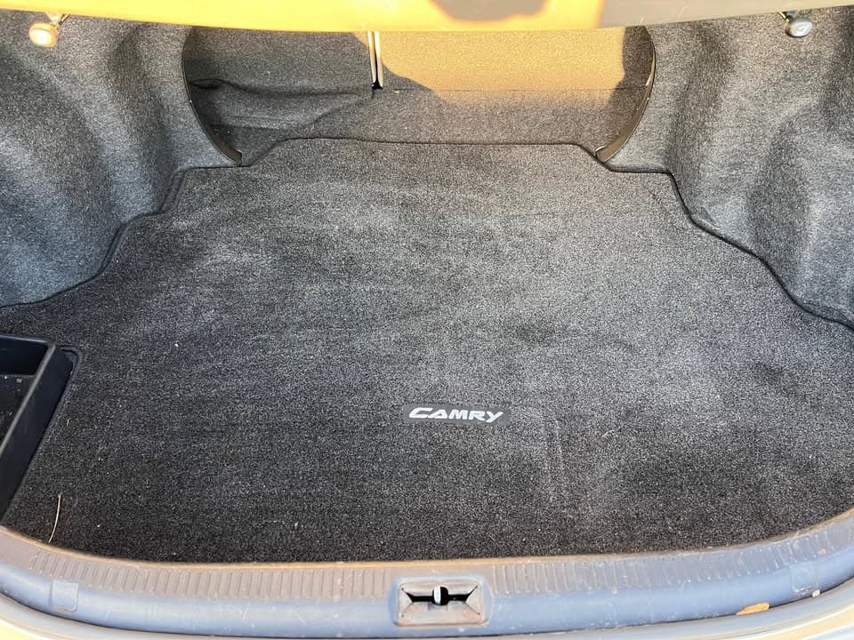 2009 Toyota Camry LE - Image 13