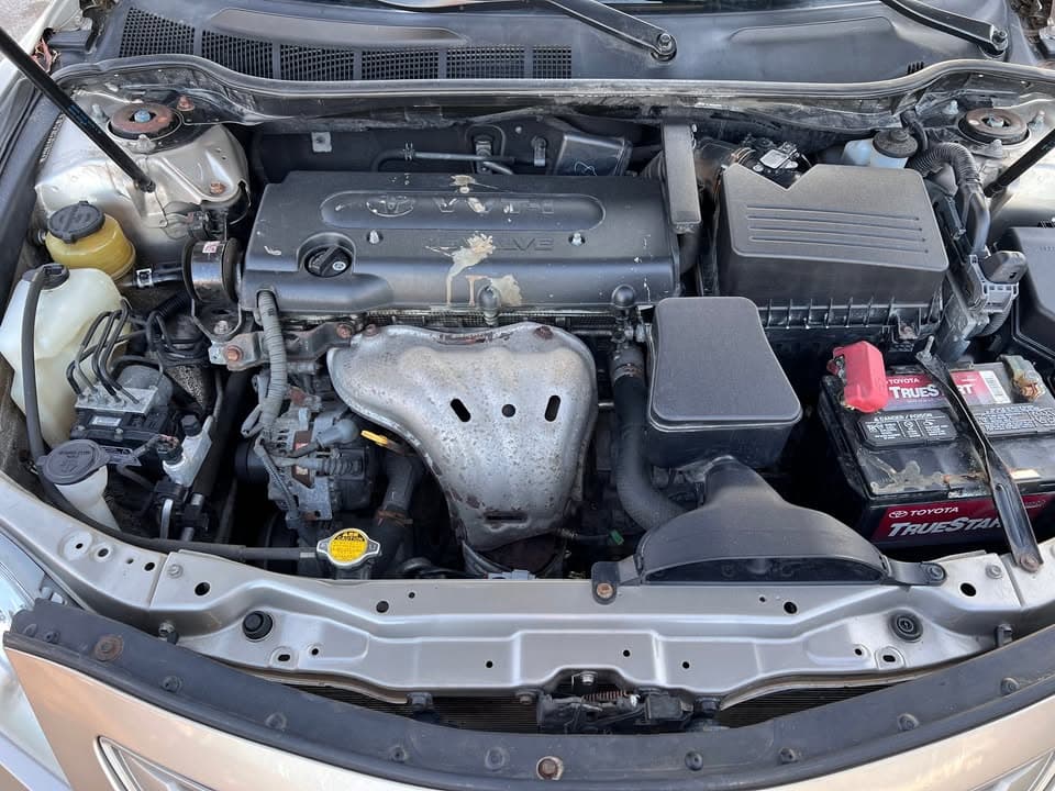 2009 Toyota Camry LE - Image 14