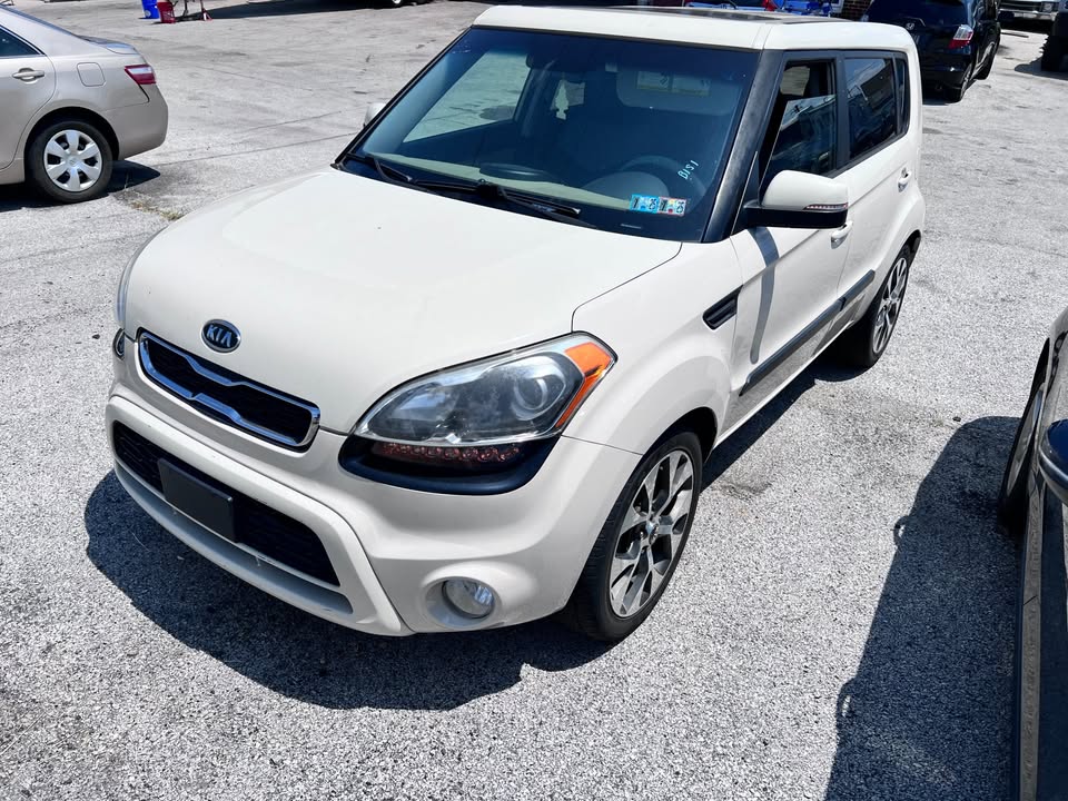 2012 Kia soul LX Wagon 4D